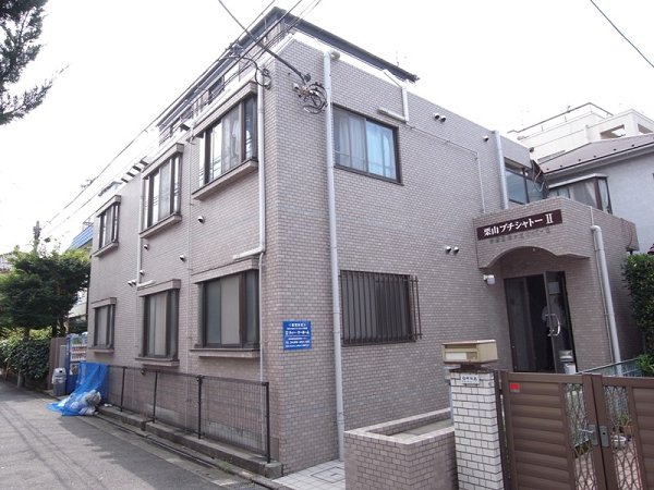 栗山プチシャトーⅡ 外観