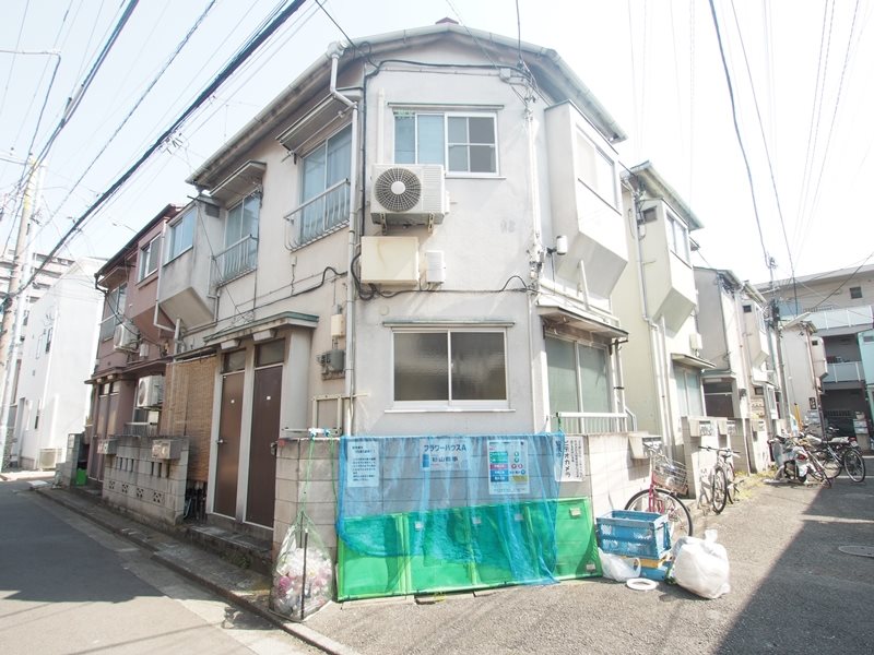 フラワーハウスA 外観